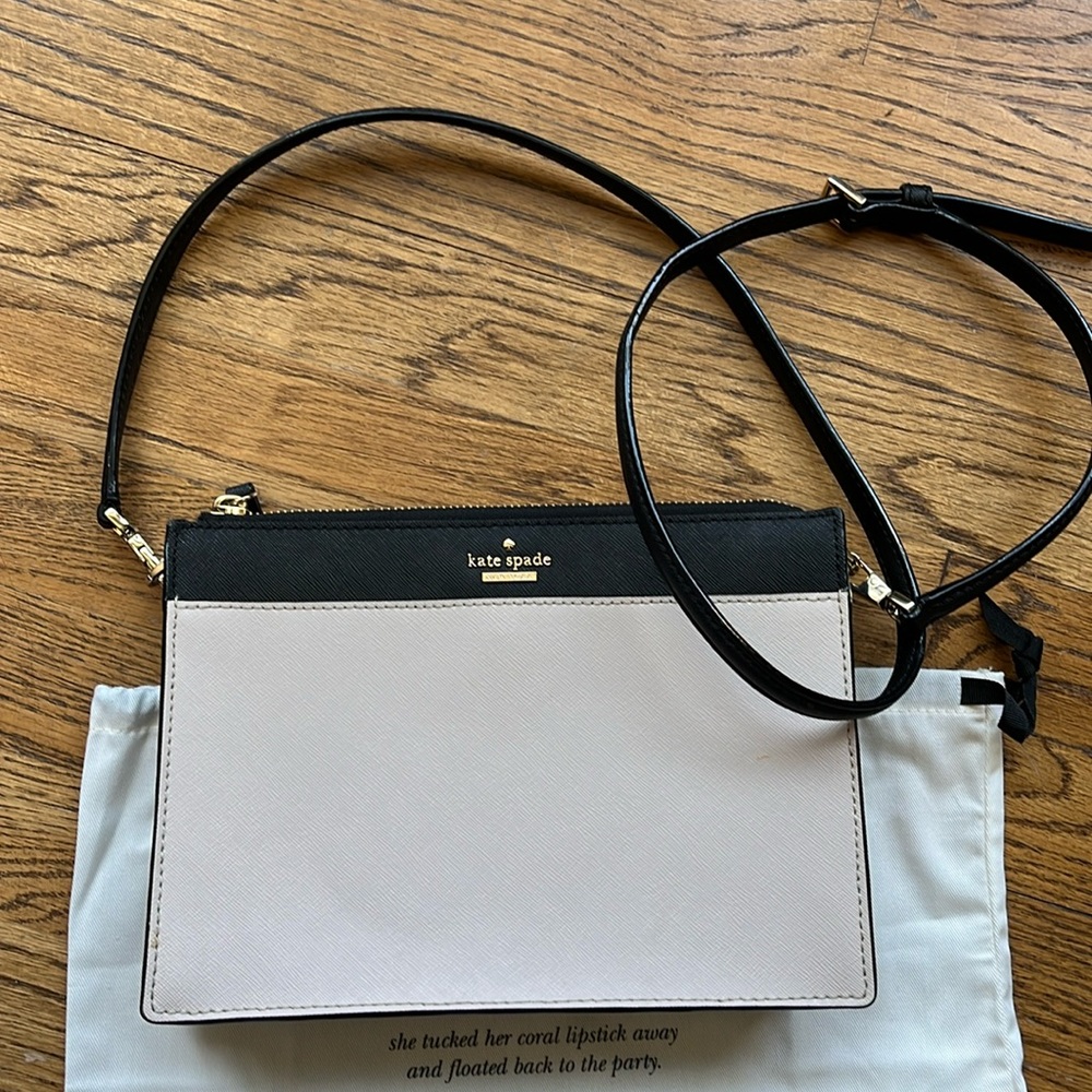Kate Spade Crossbody 9x7